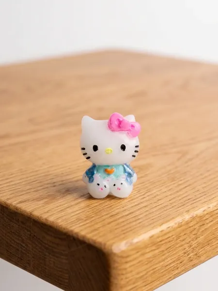 Hello Kitty Resina Aleplab